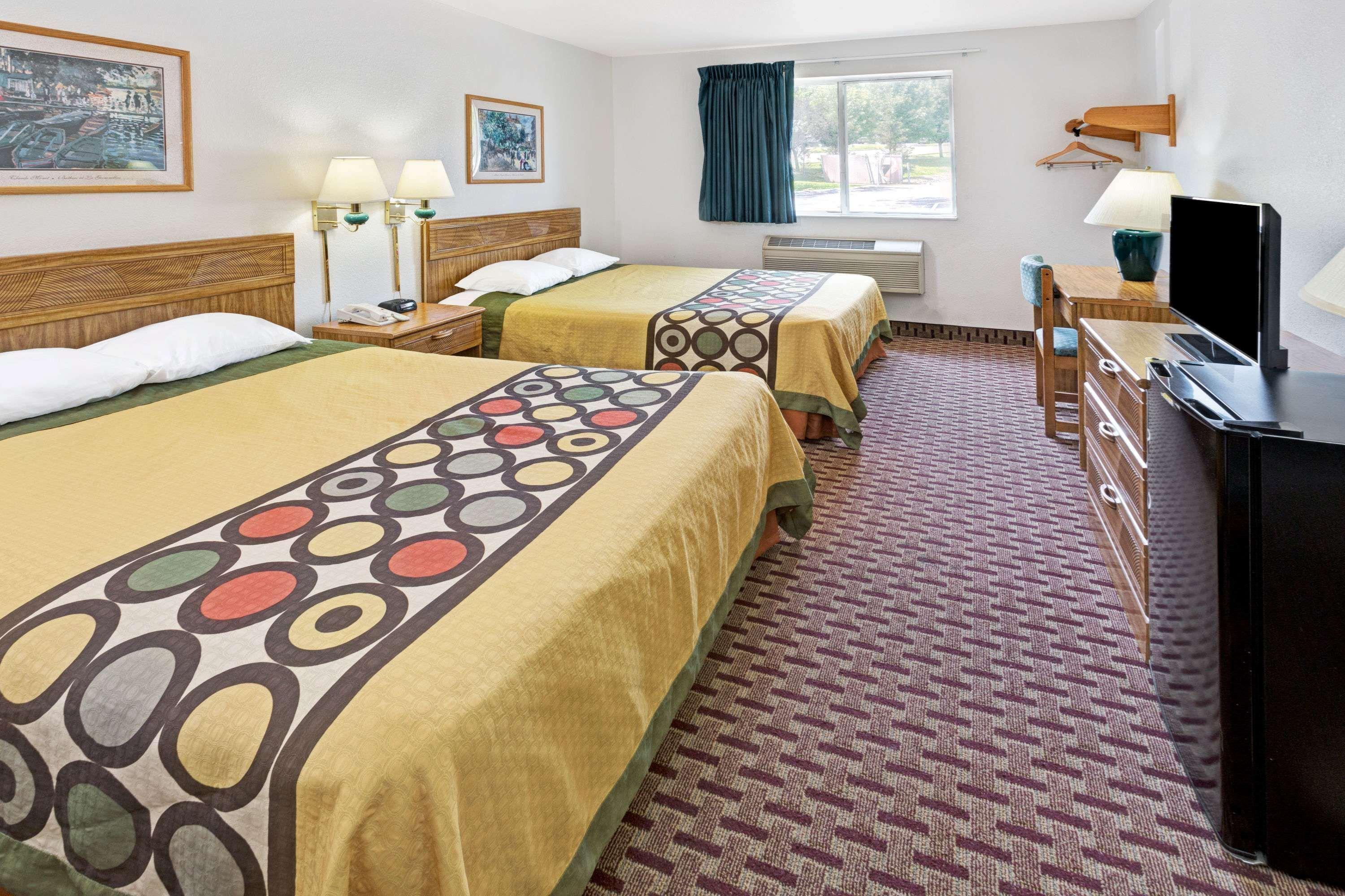 Super 8 By Wyndham Canonsburg/Pittsburgh Area Eksteriør billede