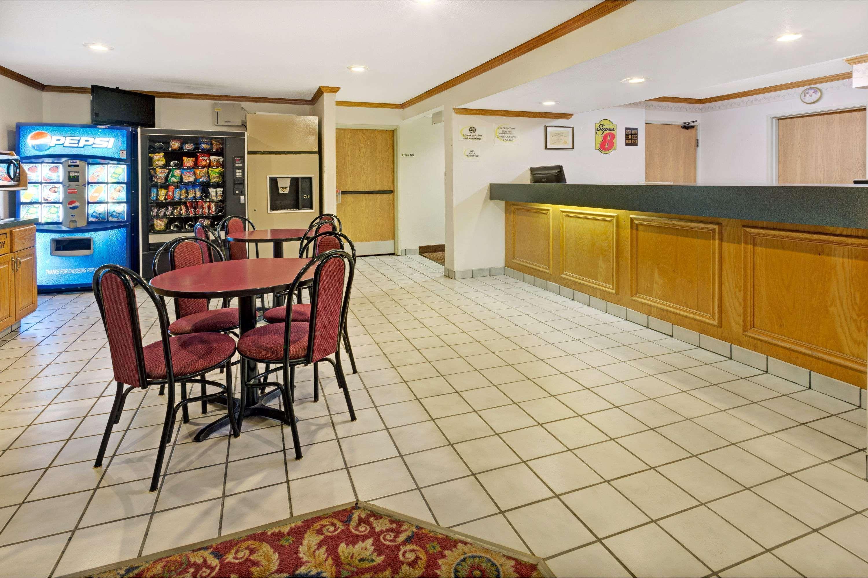 Super 8 By Wyndham Canonsburg/Pittsburgh Area Eksteriør billede